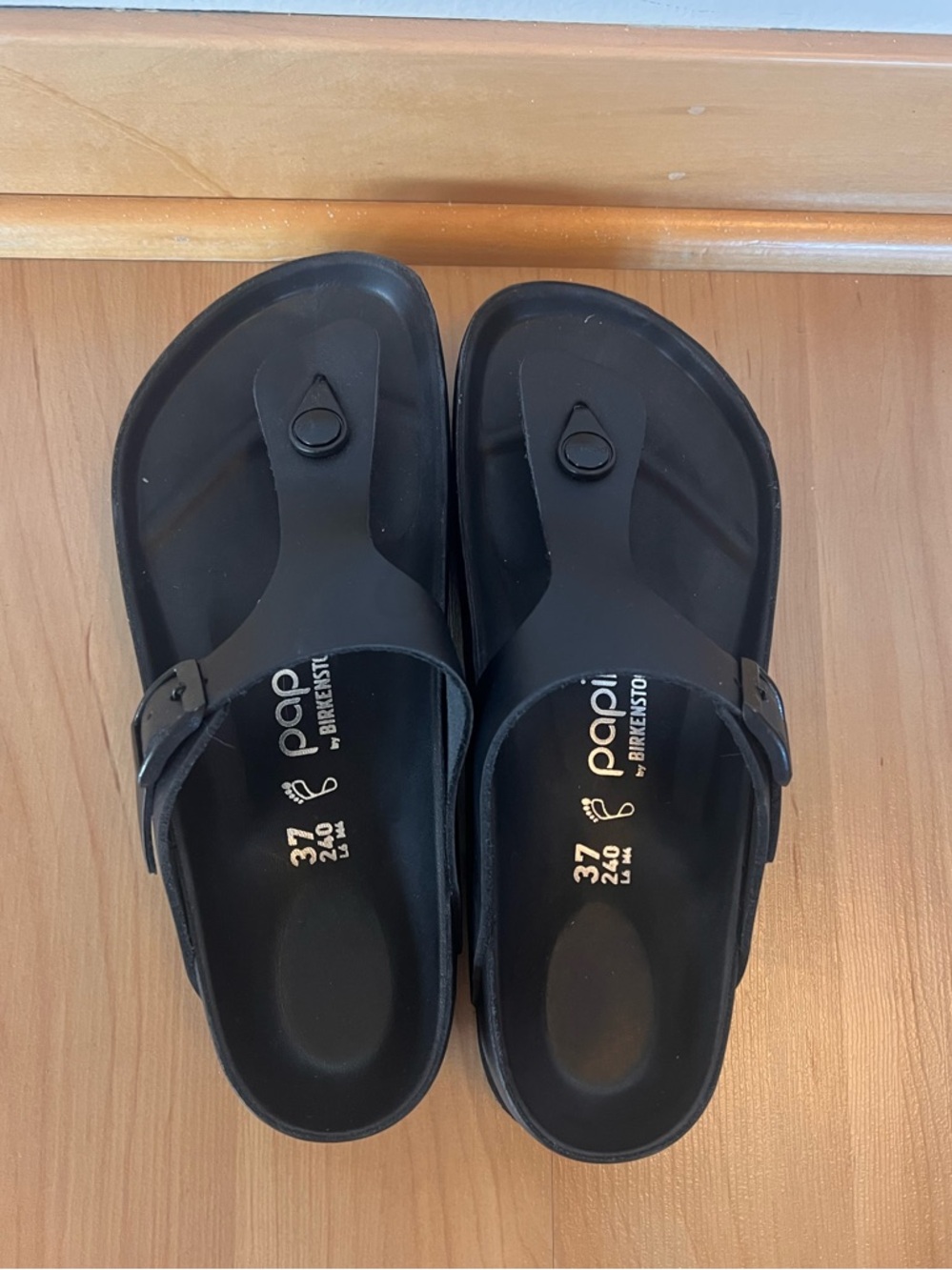 Birkenstock Women’s Papillio Gizeh Platform Sandals